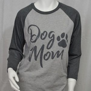 Dog Mom Tee